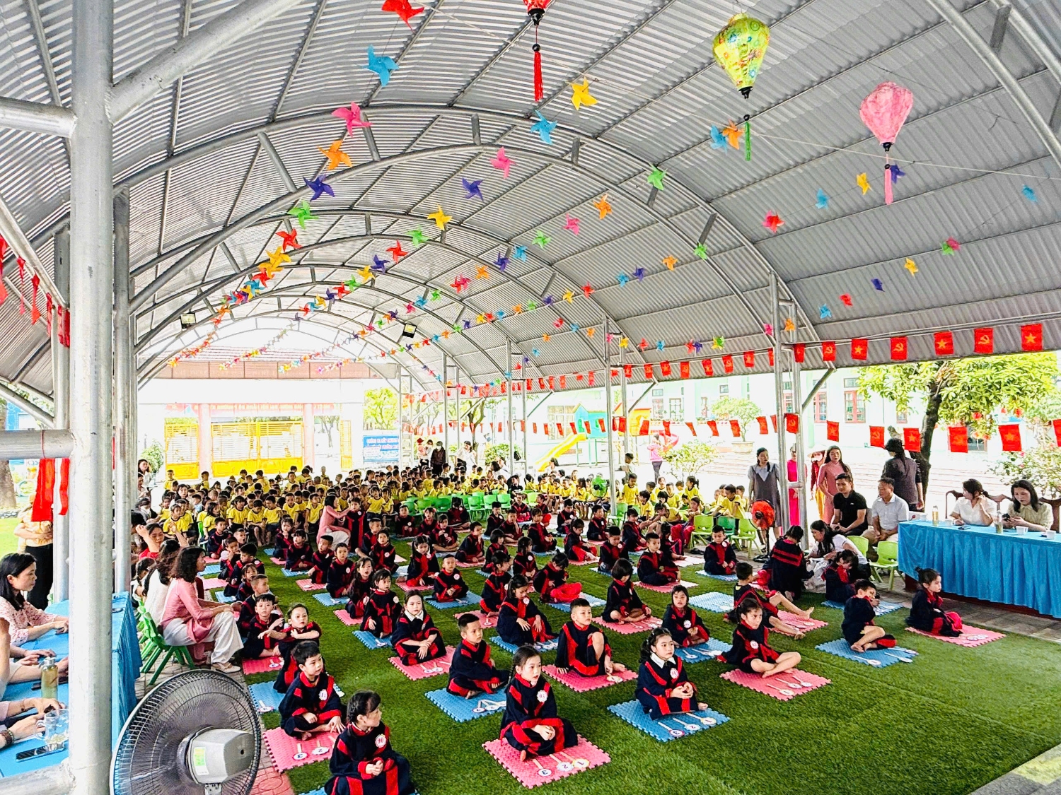 ẤN TƯỢNG HỘI THI “RUNG CHUÔNG VÀNG” CỦA CÁC CHÁU KHỐI 5 TUỔI TRƯỜNG MẦM NON KỲ LONG