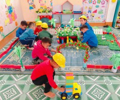 KHỐI 4 TUỔI VỚI HOẠT ĐỘNG VUI CHƠI