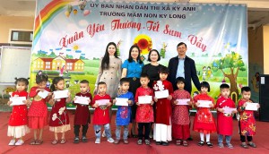 TRƯỜNG MẦM NON KỲ LONG SÔI NỔI, THIẾT THỰC VỚI CHƯƠNG TRÌNH "XUÂN YÊU THƯƠNG - TẾT SUM VẦY 2024"