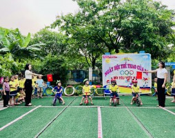 ẤN TƯỢNG CHƯƠNG TRÌNH "TÔI YÊU VIỆT NAM" CỦA CÁC BÉ TRƯỜNG MẦM NON KỲ LONG
